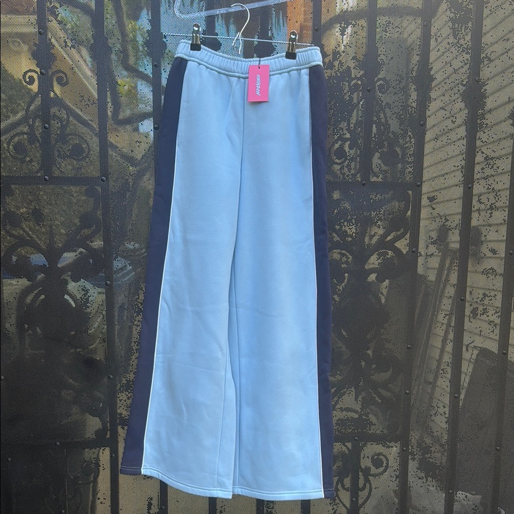 Edikted Light Blue and Navy Women's Sweatpants XS
